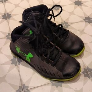 Under Armour Boys Sneakers, Size 2